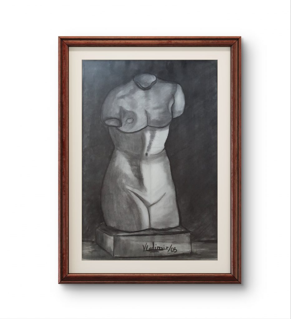 Estudio artístico realizado a carboncillo sobre papel, dibujo de busto